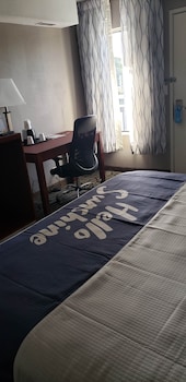 Standard Room, 1 King Bed, Accessible