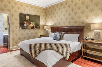 Suite, 1 King Bed, Non Smoking