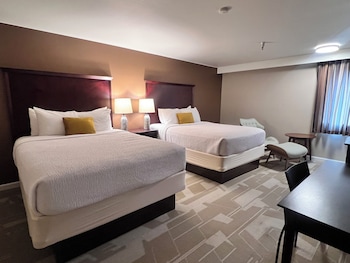 Room, 2 Queen Beds, Accessible, Non Smoking (Mobility Accessible)