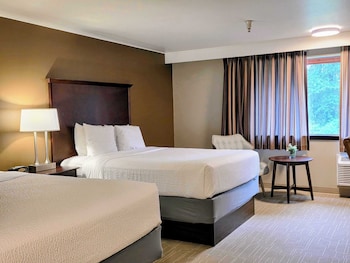 Room, 2 Queen Beds, Accessible, Non Smoking (Mobility Accessible)