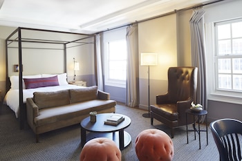 Deluxe Room, 1 King Bed (Tower Building)