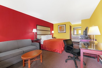 Deluxe Room, 1 King Bed, Smoking