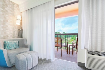 Room, 1 King Bed, Balcony