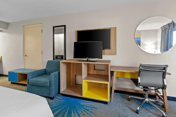 Room, 2 Double Beds, Accessible, Non Smoking (Mobility, Bathtub with Grab Bars)