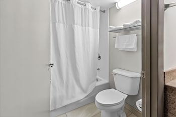 Room, 2 Double Beds, Accessible, Non Smoking (Mobility, Bathtub with Grab Bars)