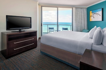 Suite, 1 Bedroom, Ocean View (Hearing Accessible)