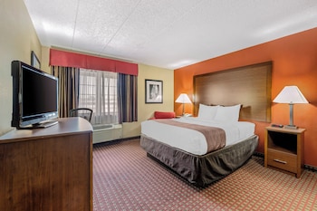 Standard Room, 1 Queen Bed