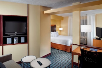 Executive Suite, 1 King Bed with Sofa bed