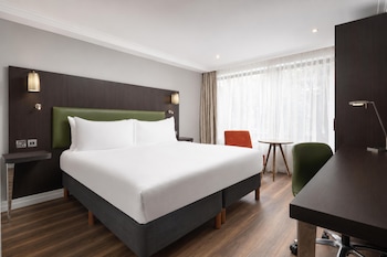 Deluxe Room, 1 King Bed