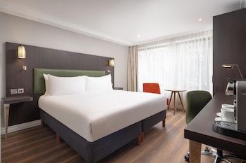 Deluxe Room, 1 King Bed