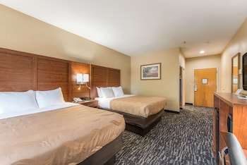 Room, 2 Queen Beds, Non Smoking
