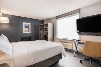 Standard Room, 1 Queen Bed, Corner