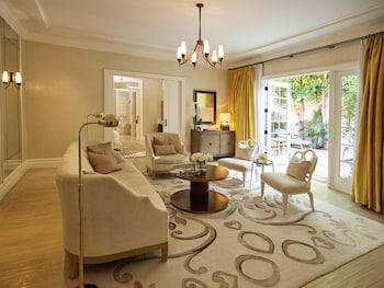 Grace Kelly Suite