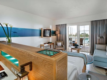 Deluxe Twin Room, 2 Twin Beds, Lagoon View