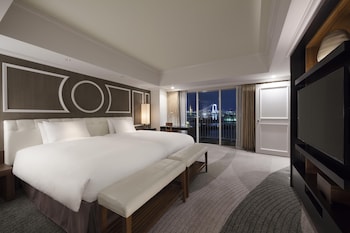 Twin Deluxe Terrace Suite - Non-Smoking 80sqm Terrace Rainbow bridge View Executive Lounge