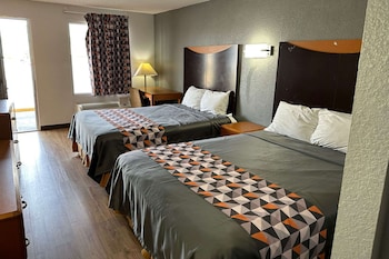 Standard Room, 2 Double Beds, Non Smoking