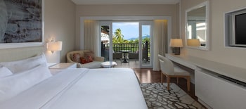 Room, 1 King Bed, Ocean View