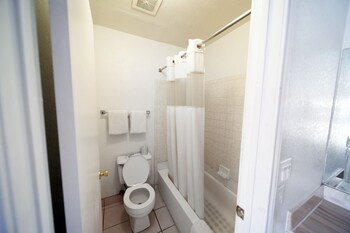 Studio Suite, 2 Queen Beds, Non Smoking