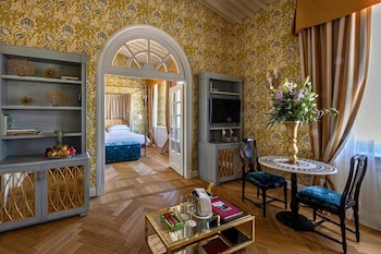 Panoramic Suite