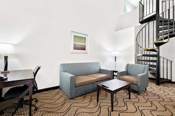 Suite, Multiple Beds, Non Smoking, Balcony (with Sofabed)