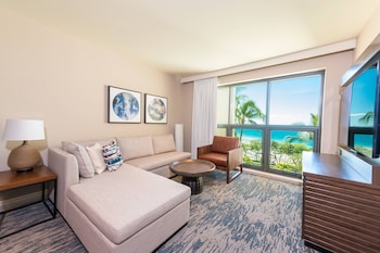 Premier Ocean Suite, 1 Bedroom, 1 King, Ocean View, Balcony