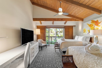 Standard Suite, 2 Queen Beds, Garden View