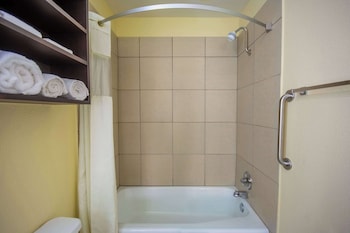Studio Suite, 2 Queen Beds, Non Smoking