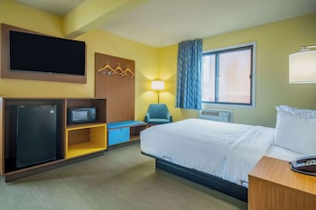 Room, 1 Queen Bed, Non Smoking