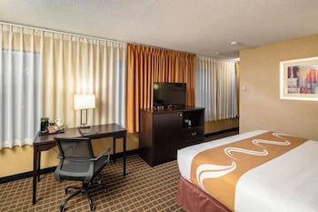 Standard Room, 1 King Bed, Non Smoking