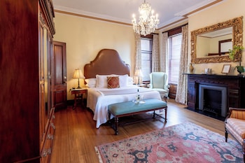 Superior Room, 1 King Bed (Juliet Gordon Low)