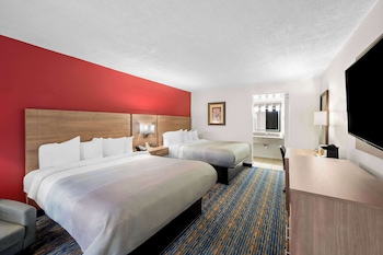 Room, 2 Queen Beds, Accessible, Non Smoking