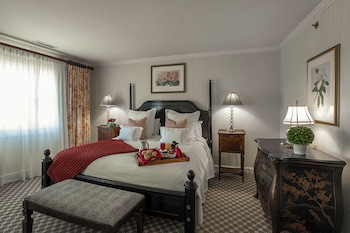 Room, 1 King Bed (Luxury Room - King Bed Residential Vi)
