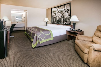 Standard Room, 1 King Bed