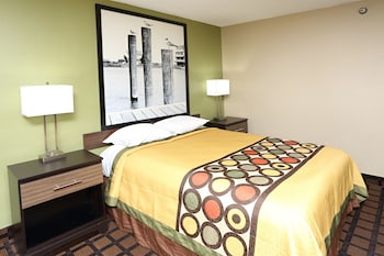 Economy Room, 1 Queen Bed, Non Smoking