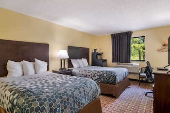Standard Room, 2 Double Beds, Non Smoking