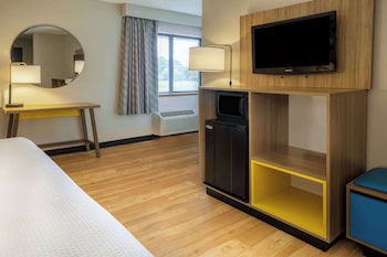 Deluxe Room, 1 King Bed, Non Smoking