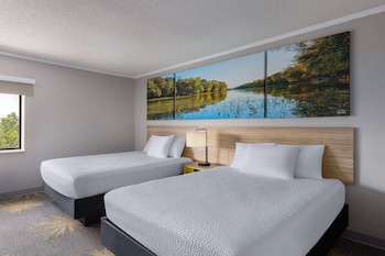 Room, 2 Queen Beds, Non Smoking