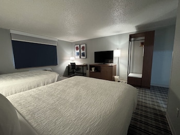 Room, 2 Queen Beds, Non Smoking