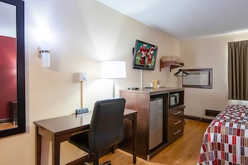Deluxe Room, 1 King Bed (Smoke Free)