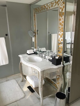 Executive Deluxe Room