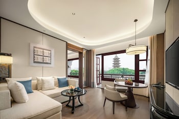 Pagoda Suite