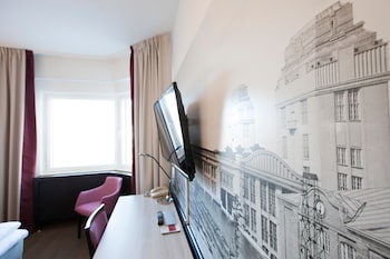 Standard Family Room