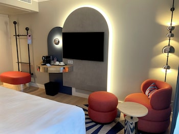 Souvenir, Guest Room, 2 Twin