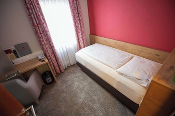 Economy Room, 1 Twin Bed