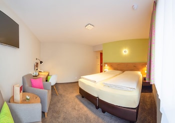 Classic Room, 1 Double Bed, Balcony