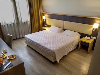 Double Room Single Use