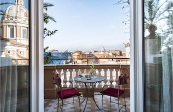 Presidential Suite (Cupola di San Carlo al Corso)