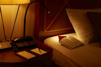 Imperial Floor, Deluxe Twin Room, Non Smoking , Lounge & Fitness Access