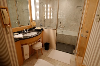 Superior Twin Room, Non Smoking, River View