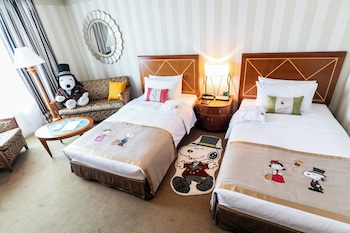 Superior Twin Room, Non Smoking, River View